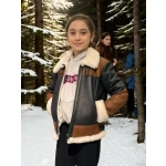 Çocuk Yakalı Parçalı Kürk