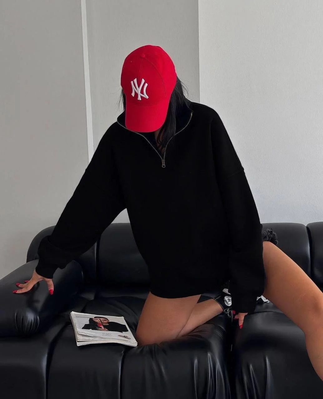 kadin-yarim-fermuarli-uc-iplik-sweatshirt-siyah-136655045-sw1035sh1280 Kadın Yarım Fermuarlı Üç İplik Sweatshirt - Görsel 1
