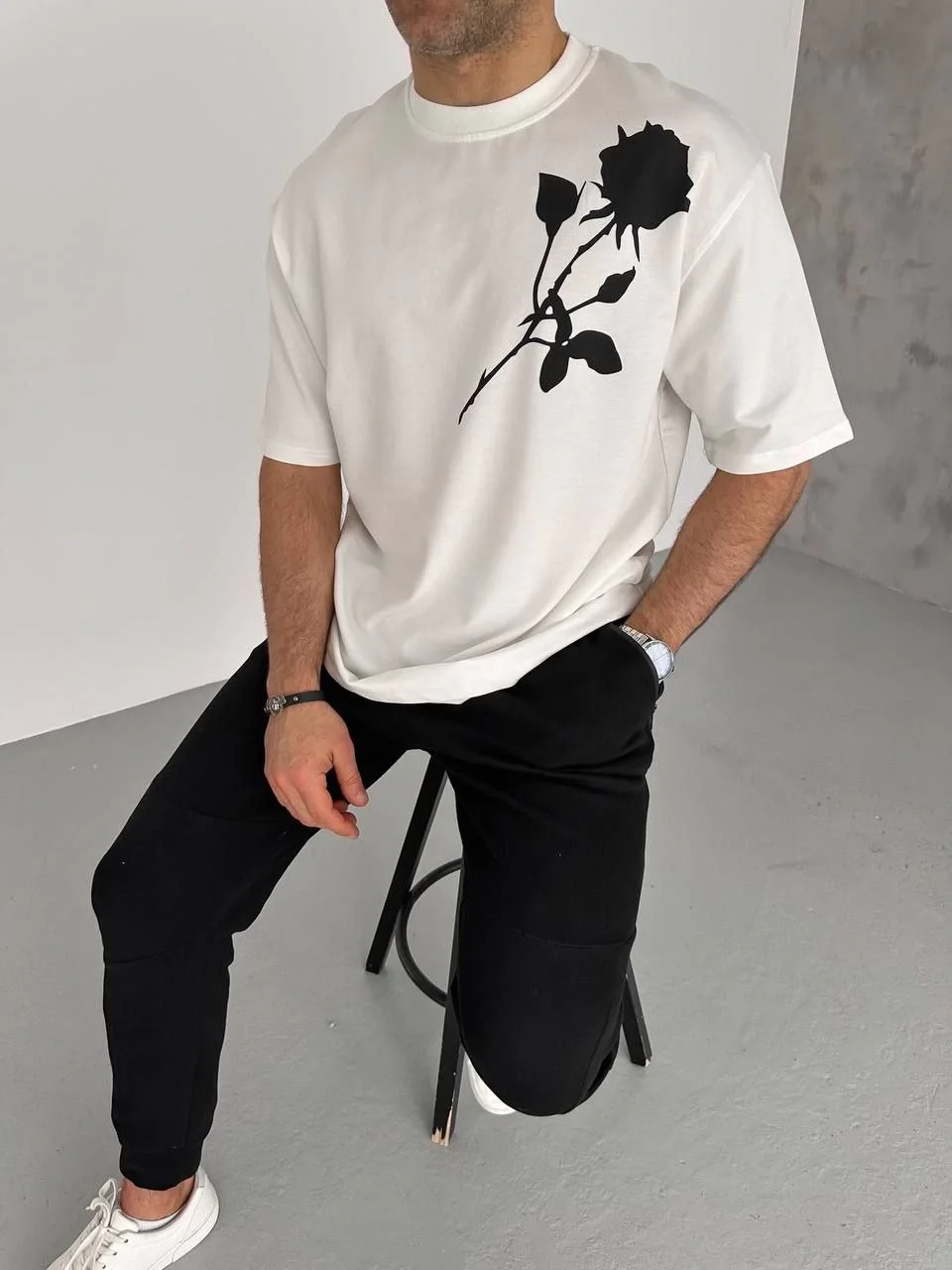 unisex-bisiklet-yaka-baskili-oversize-t-shirt-beyaz-17874459-sw960sh1280 Erkek Tişort Bisiklet Yaka Baskılı Kısa kol T-Shirt - Görsel 1