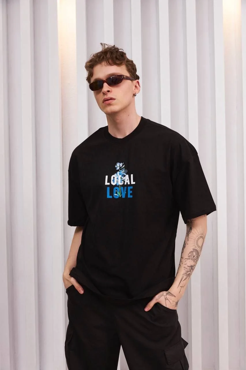 unisex-bisiklet-yaka-baskili-oversize-t-shirt-siyah-83631033-sw853sh1280 ERKEK Bisiklet Yaka Baskılı Oversize Kısa kol T-Shirt - Görsel 1