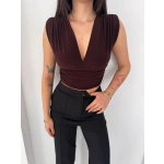 Kadın Vatkalı Kolsuz V Yaka Drapeli Crop Bluz Likralı Fit