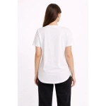 Kadın Basic T-Shirt Kısa Kol Bisiklet Yaka Oval Kesim Tişört - Görsel 2